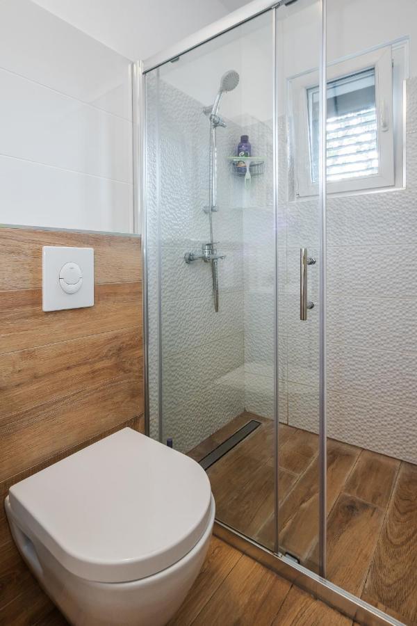 Sunny Apartments Stobreč Екстериор снимка