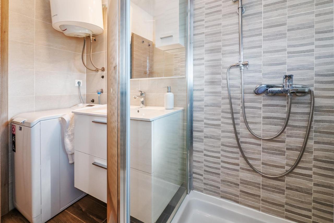 Sunny Apartments Stobreč Екстериор снимка