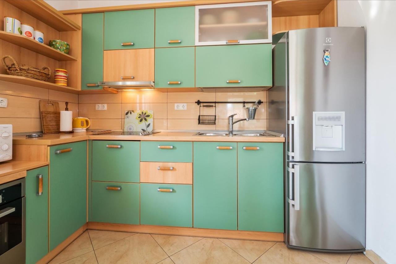 Sunny Apartments Stobreč Екстериор снимка