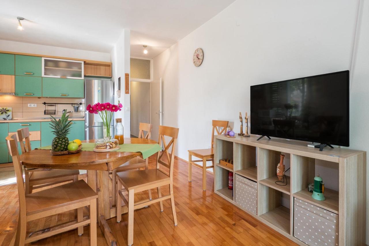 Sunny Apartments Stobreč Екстериор снимка