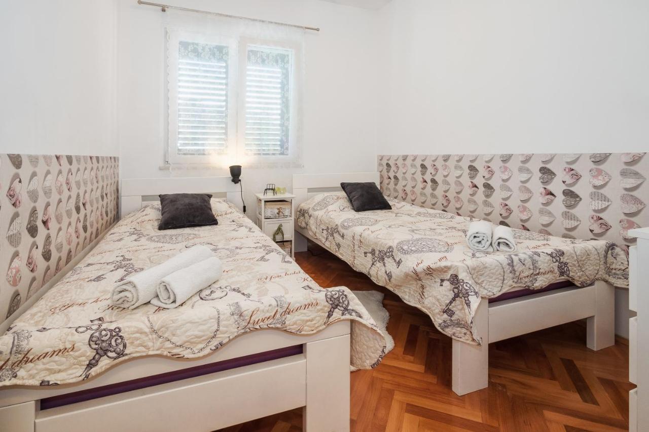 Sunny Apartments Stobreč Екстериор снимка