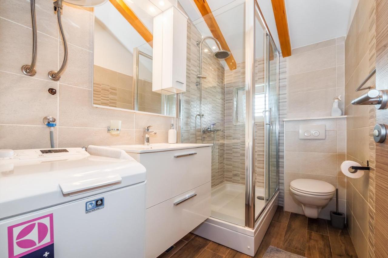Sunny Apartments Stobreč Екстериор снимка